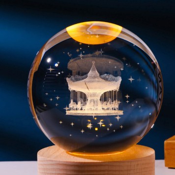 Dekoratif Atlı Karınca Tasarımlı Ahşap altlıklı Işıklı Cam Küre Cam:6cm Ahşap:2cm