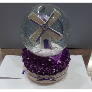 Işıklı Müzikli Püskürtmeli Kar Küresi Büyük Boy-1